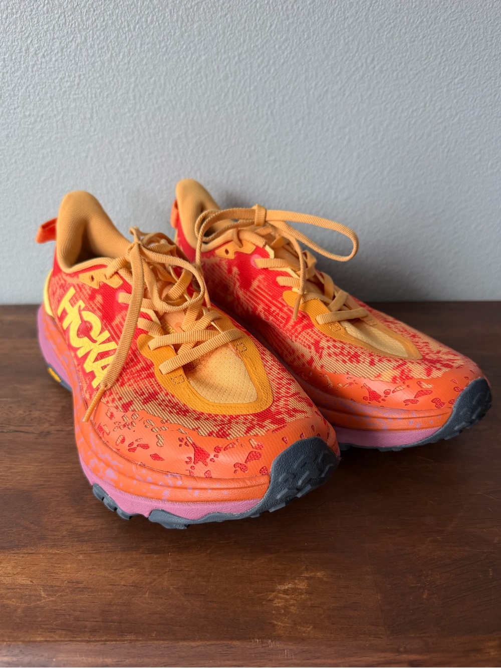 Hoka red orange yellow Speedgoat 6 lace up running shoes Women’s 8.5 Wide